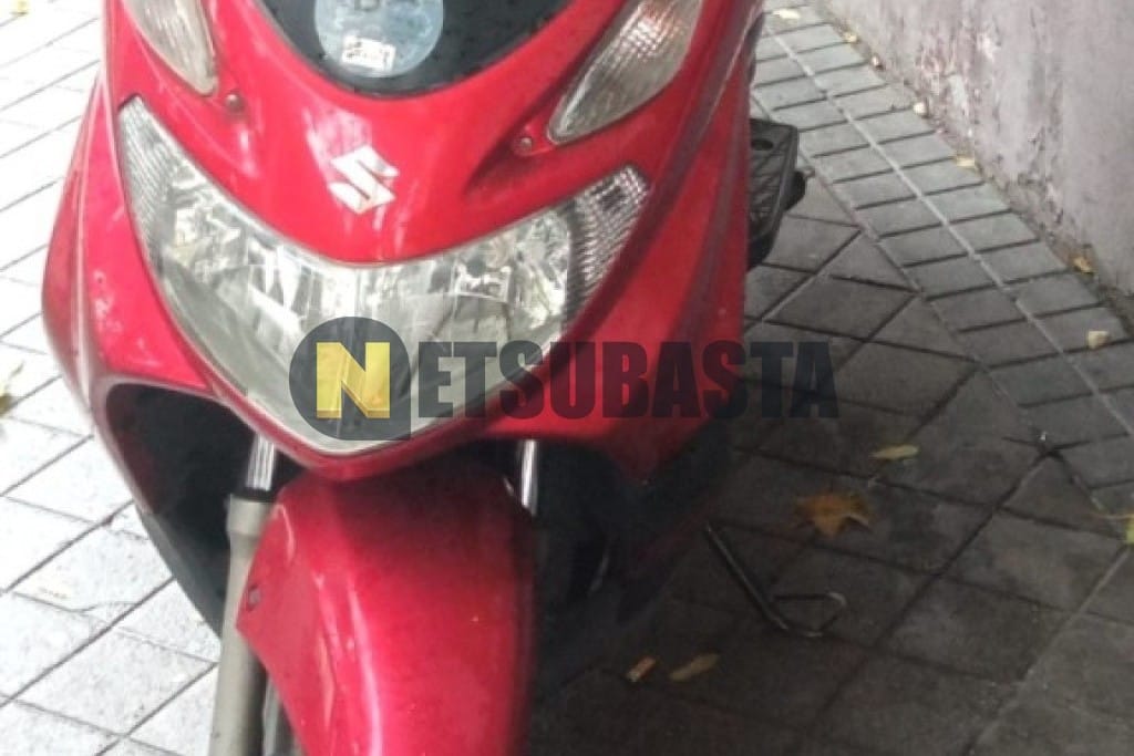 Suzuki Burgman 125 2006