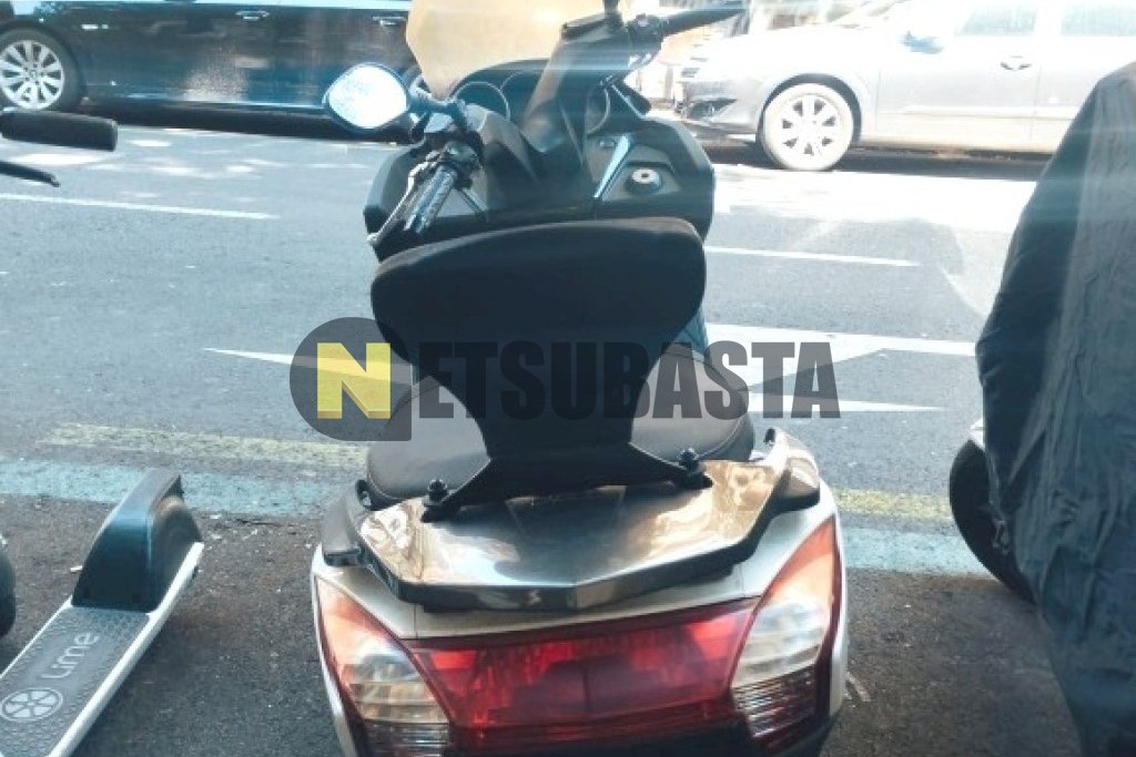 Kymco Super Dink 125 2012