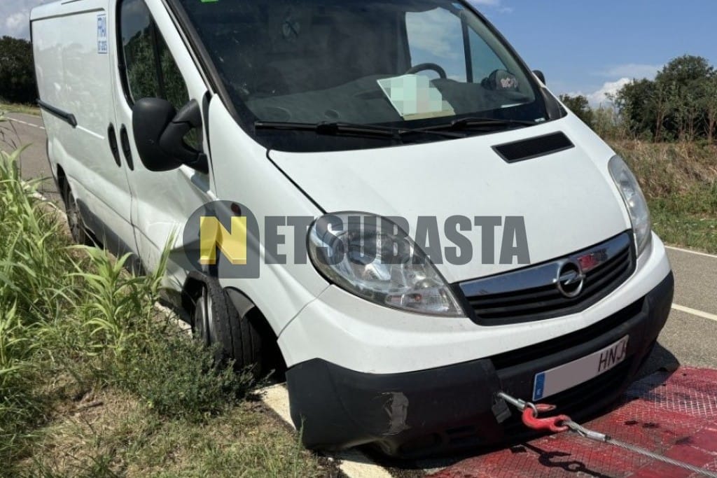 Subasta de Opel Vivaro Furgon 2.0 CDTi Isotermo 2012