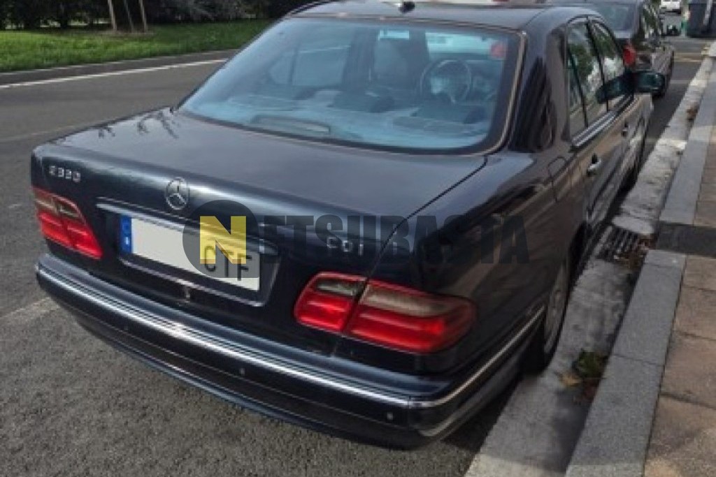 Mercedes-Benz E 320 CDI Aut. 1999