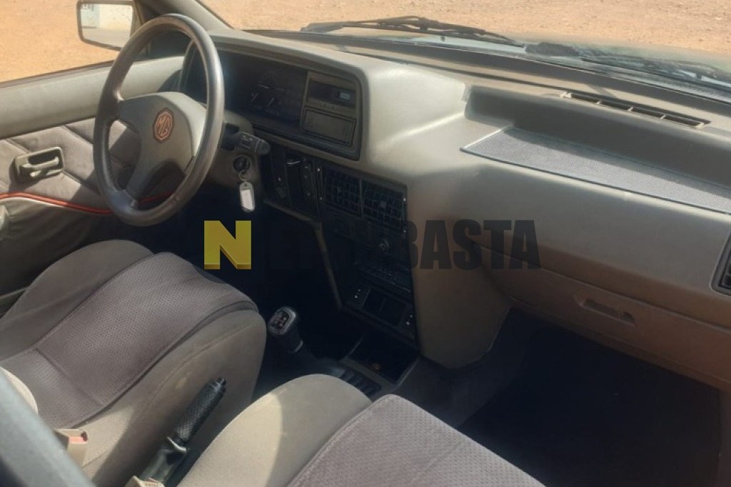 MG Maestro 2.0 EFI 1990