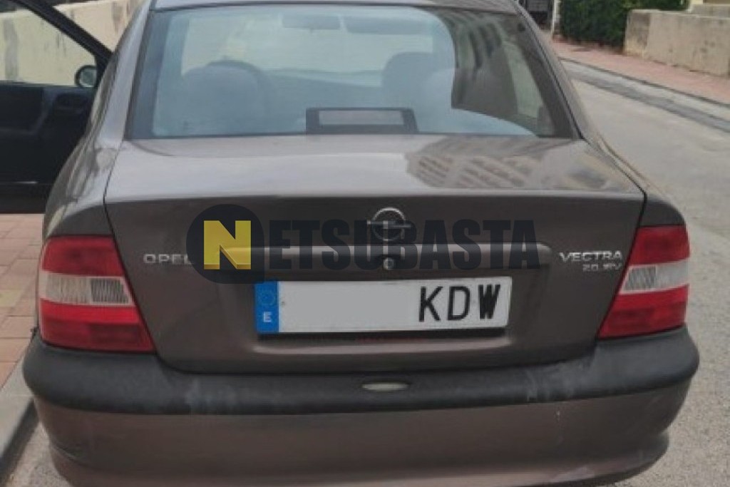 Opel Vectra 2.0i 16v 1998