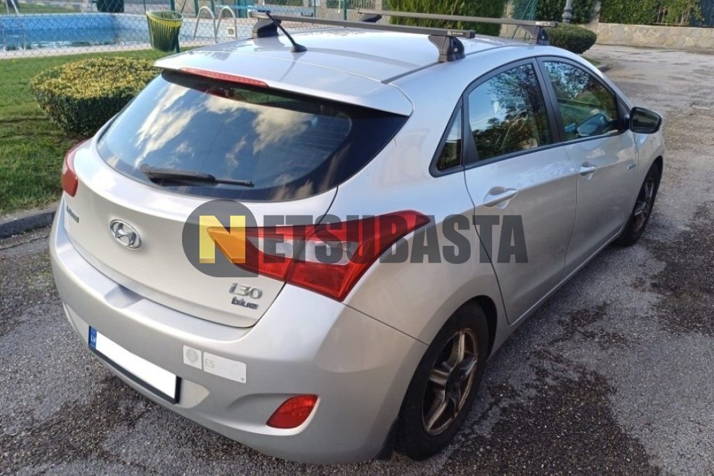 Hyundai i30 1.6 GDI 2012