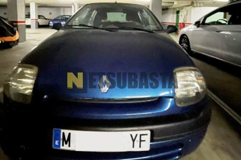 Renault Clio 1.9 D 1999