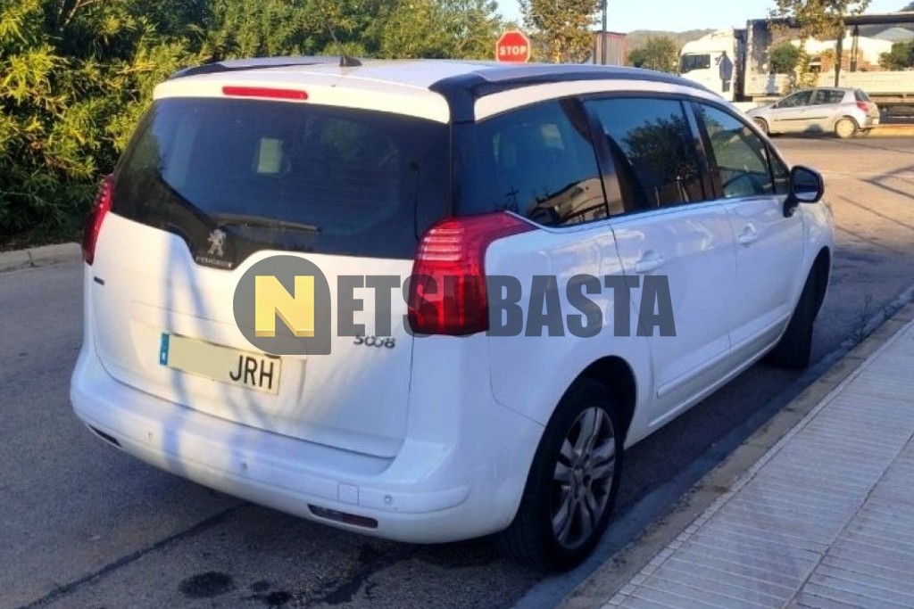 Peugeot 5008 1.2 Puretech 2016