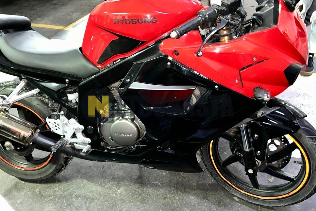 Hyosung GT 125 Comet 2008