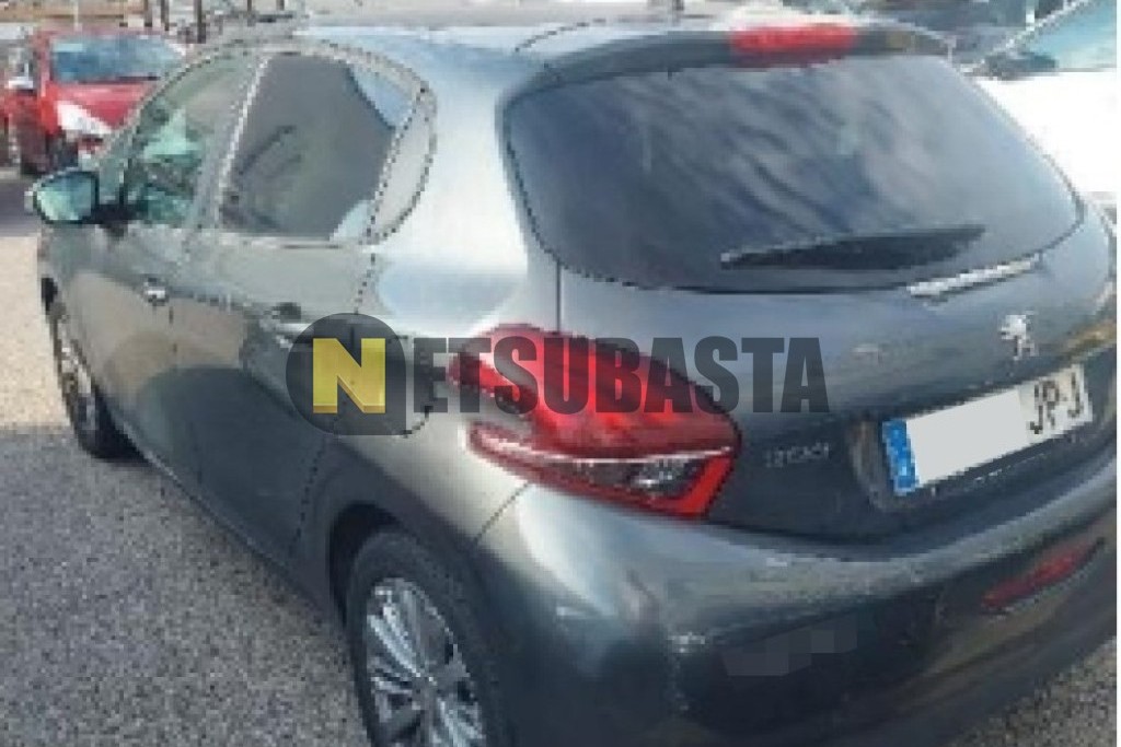 Peugeot 208 1.2 PureTech 2016