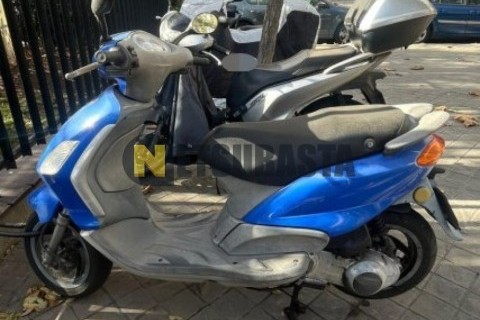 Kymco People 125 2006