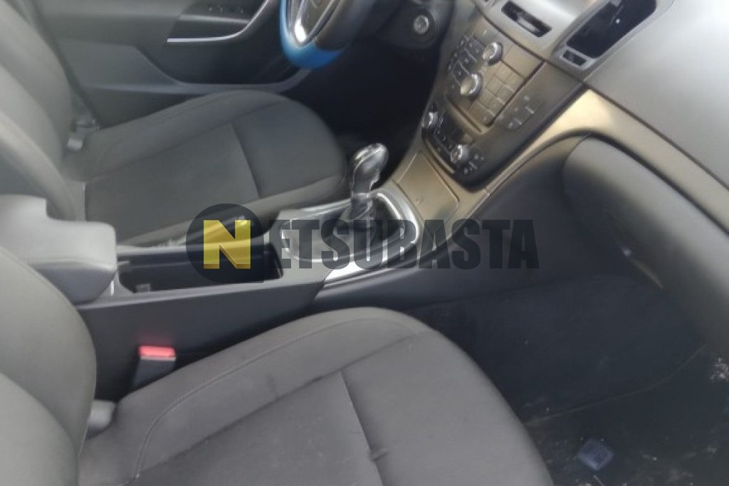 Opel Insignia 2.0 CDTI 2011