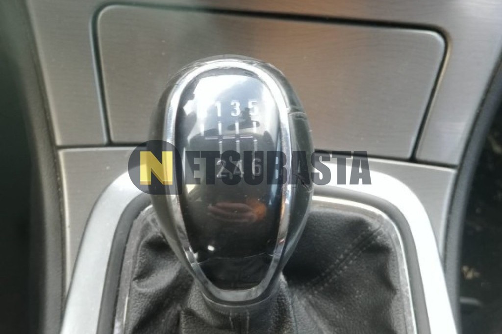 Opel Insignia 2.0 CDTI 2011