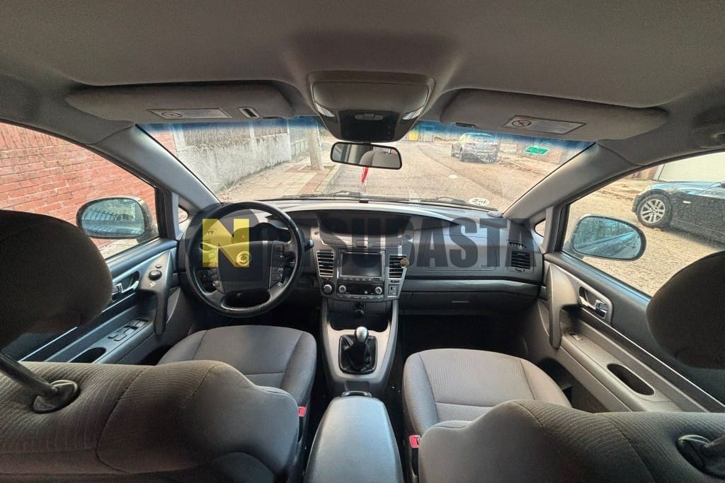 SsangYong Rodius 2.0 eXdi 2015