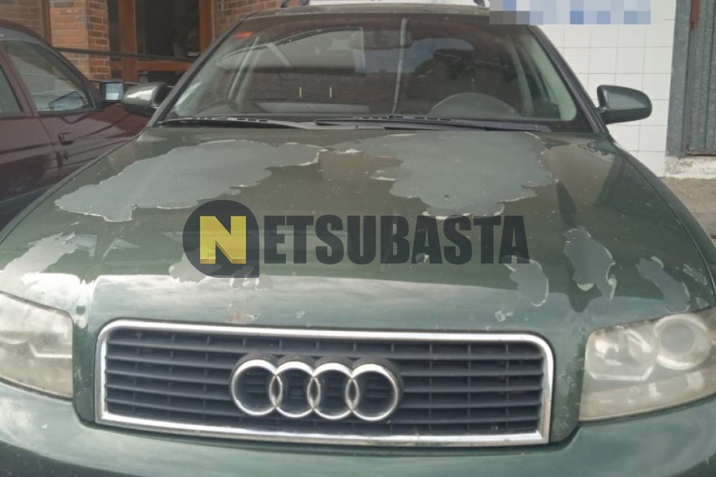 Audi A4 2.5 TDI quattro 2001