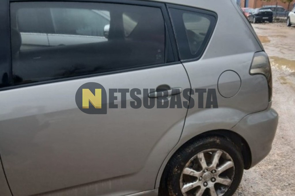 Toyota Corolla Verso 2.2 D4D 2006