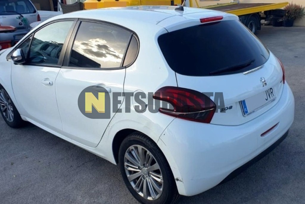 Peugeot 208 1.2 PureTech 2016