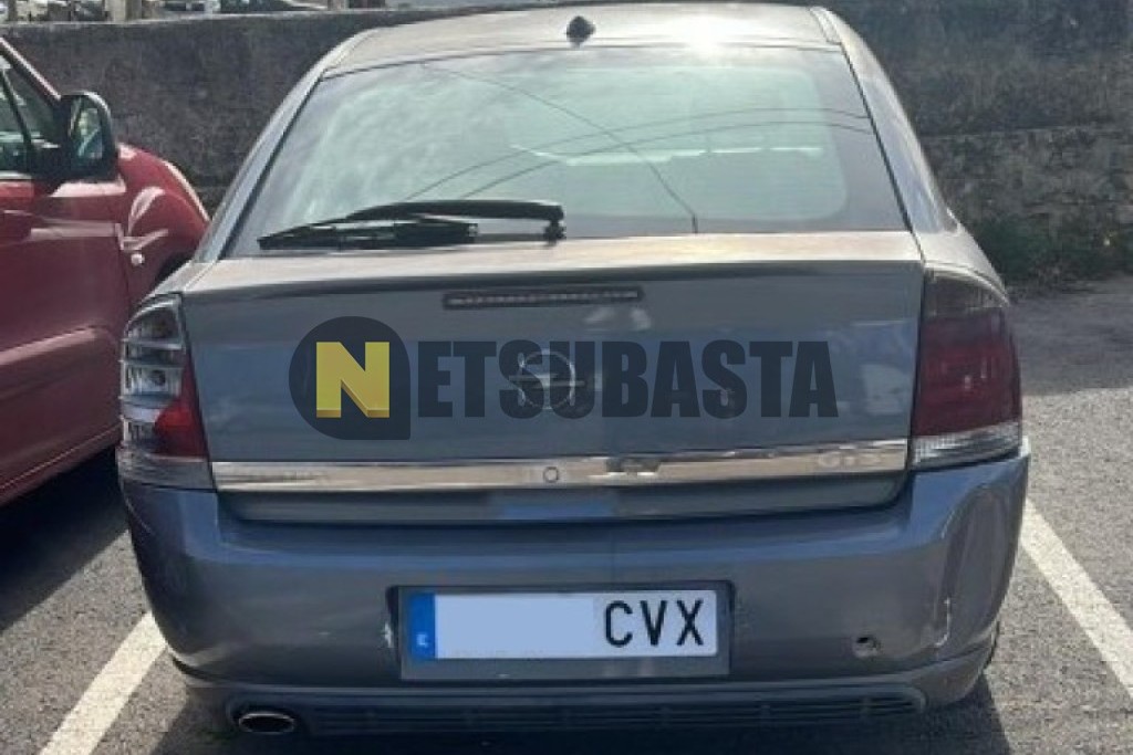 Opel Vectra 2.2 DTi 2004