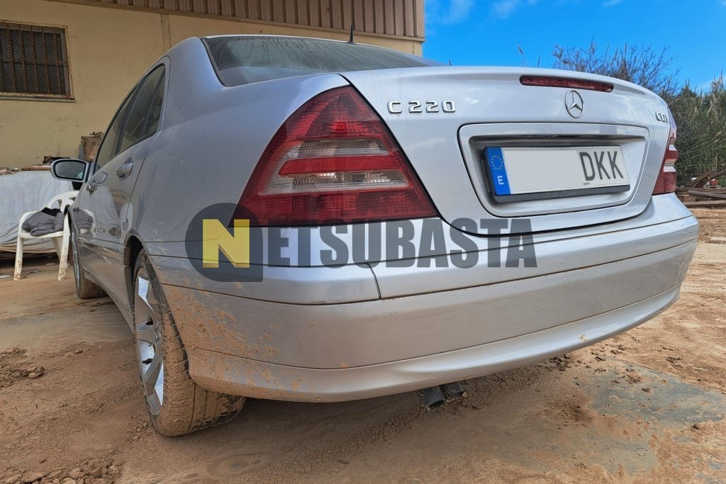 Mercedes-Benz C 220 CDI Aut. 2005