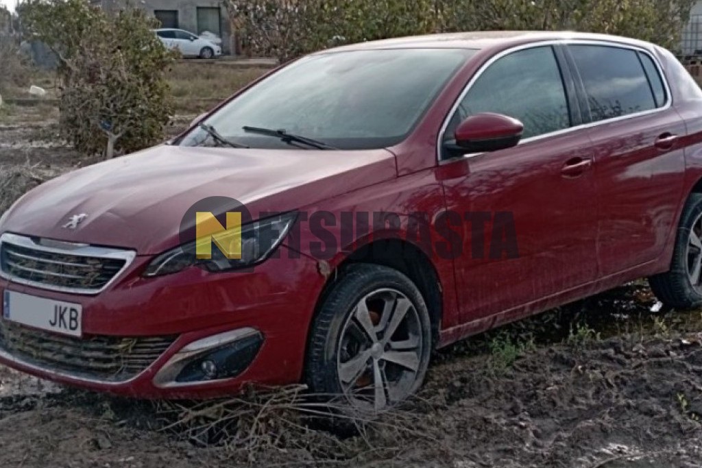 Peugeot 308 1.6 BlueHDi 2015