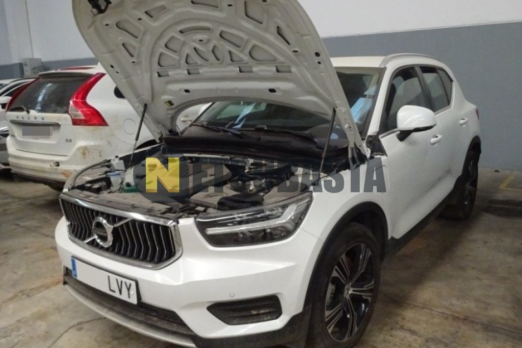 Volvo XC40 Recharge PHEV T4 2022