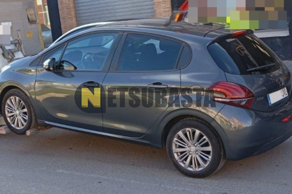 Peugeot 208 1.2 PureTech 2016