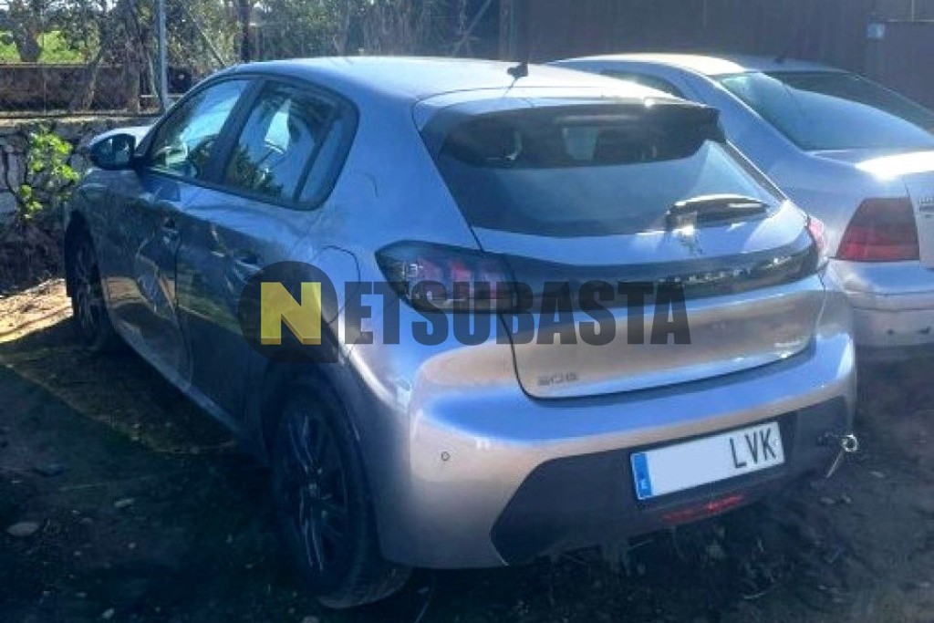 Peugeot 208 1.2 PureTech 2021