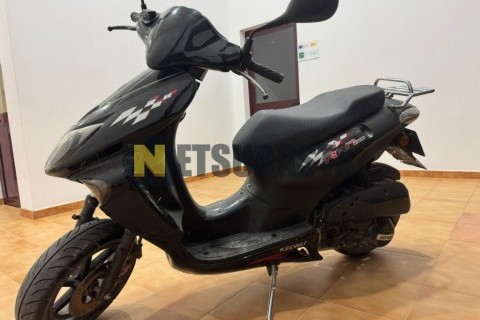 Yamaha YP Majesty 150 2001