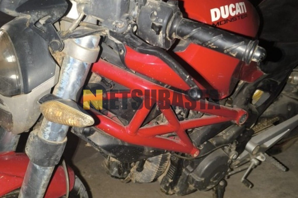 Ducati MONSTER 696 2008