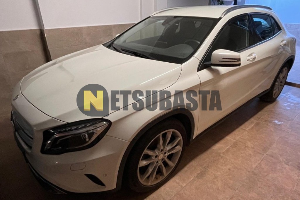 Mercedes-Benz GLA 200 d 2016