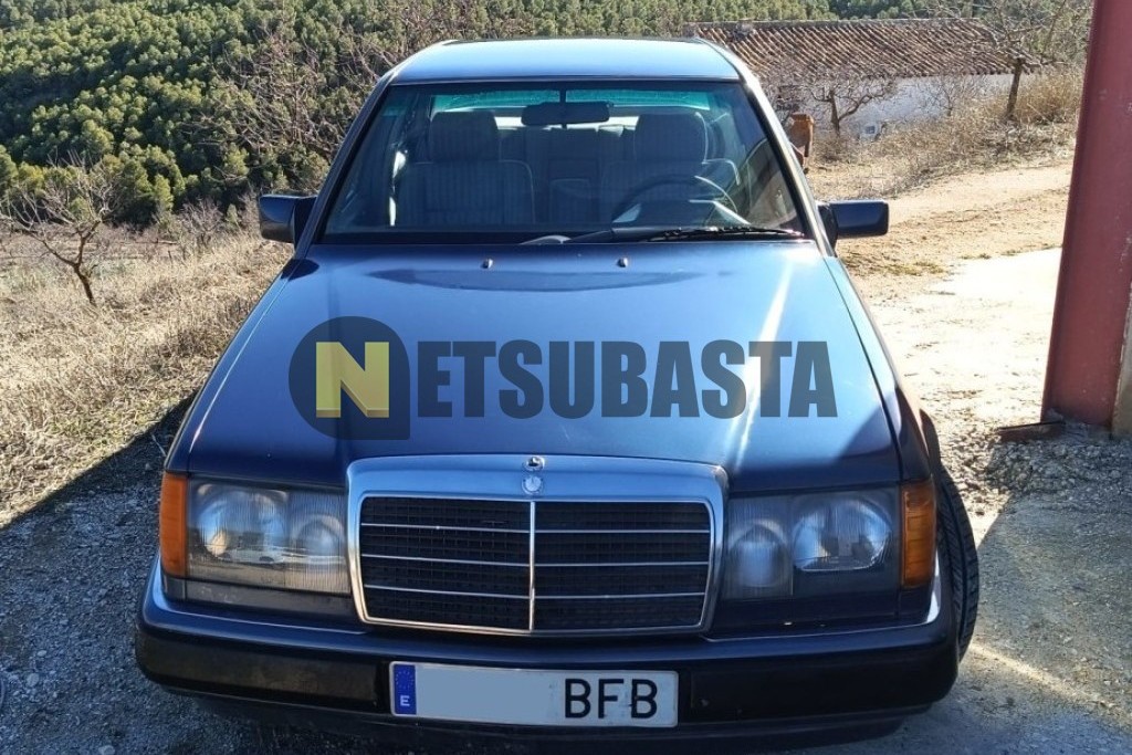 Mercedes-Benz 260 E Aut. 1990