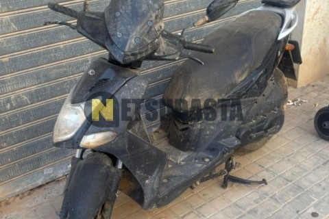 Yamaha Majesty 125 2001