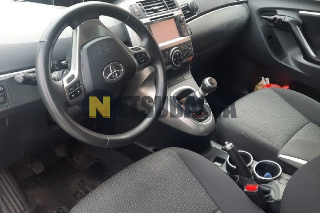 Toyota Verso 115D 2014