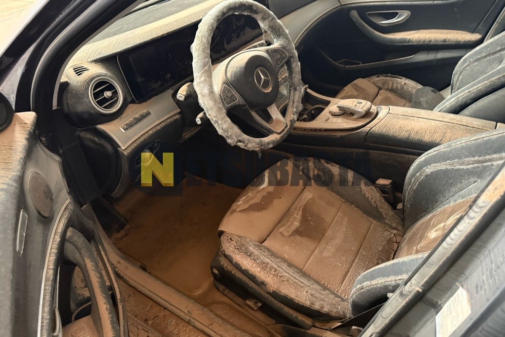 Mercedes-Benz E 220 d 9G-TRONIC 2017