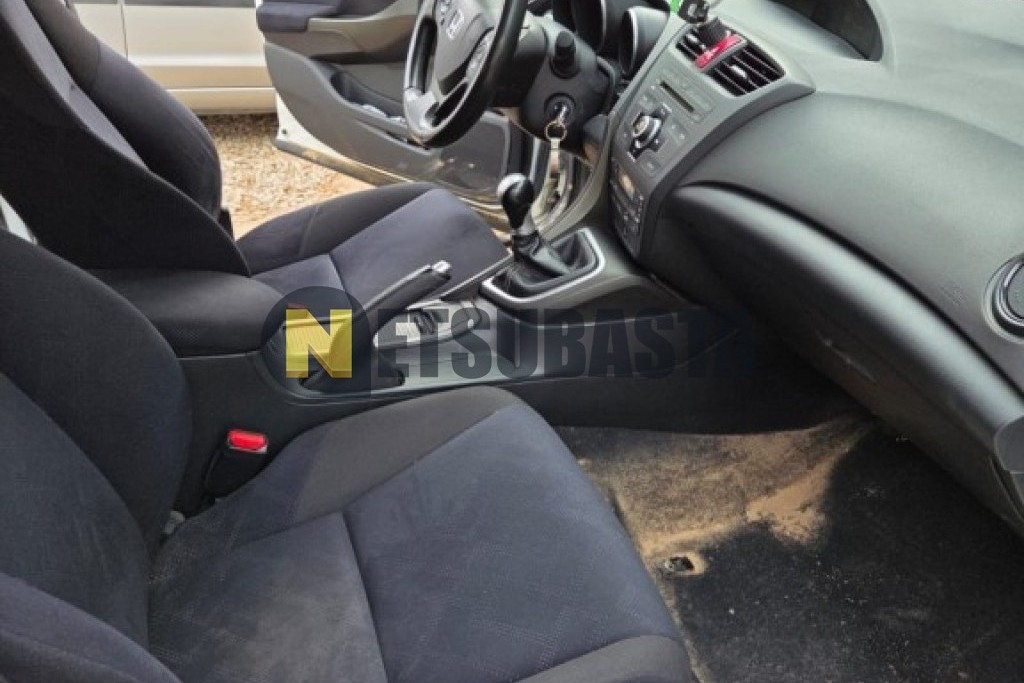Honda Civic 1.4 i-VTEC 2012