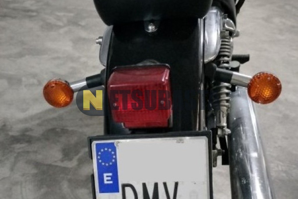Suzuki Intruder 125 2005