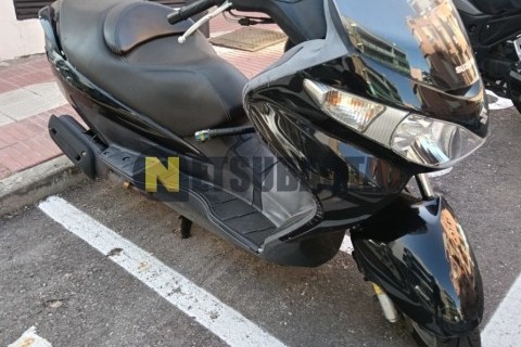 Suzuki GS 500 F 2008
