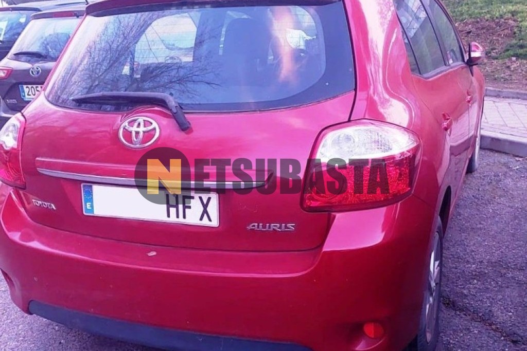 Toyota Auris 1.4 D-4D 2011