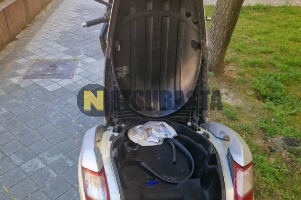 Peugeot Satelis 125 2009