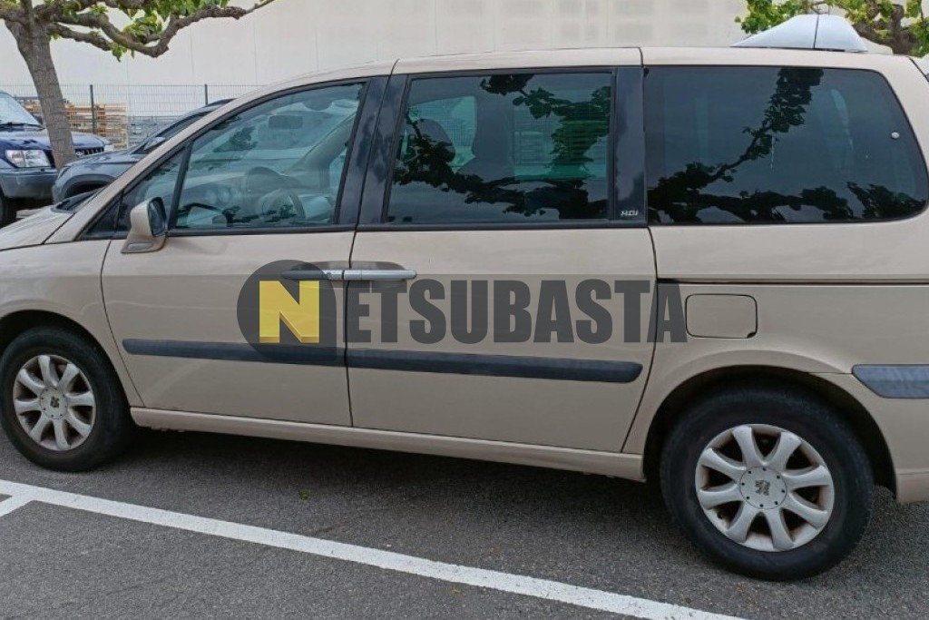 Peugeot 807 2.2 HDi FAP 2003