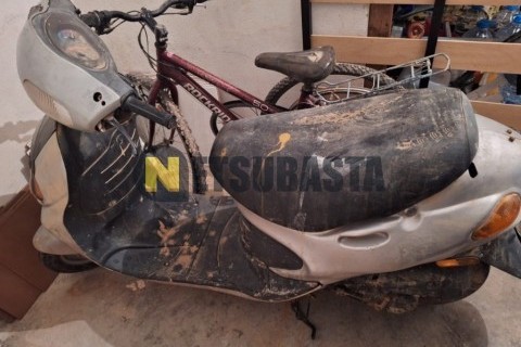 Suzuki AN 250 Burgman 2001