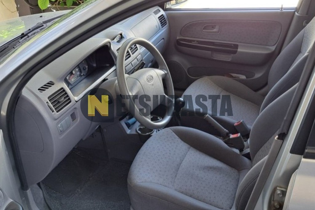Kia Rio 1.3 2003