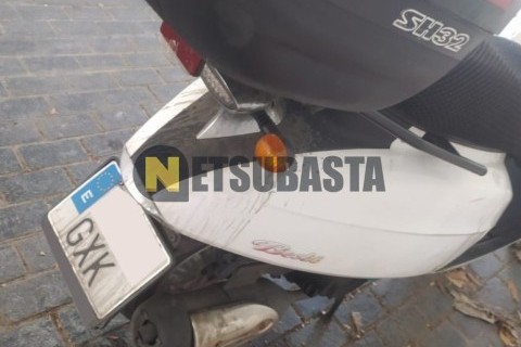 Suzuki AN 250 Burgman 2001