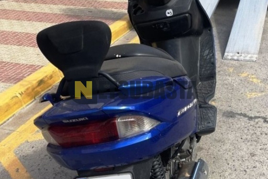 Suzuki Burgman 125 2005