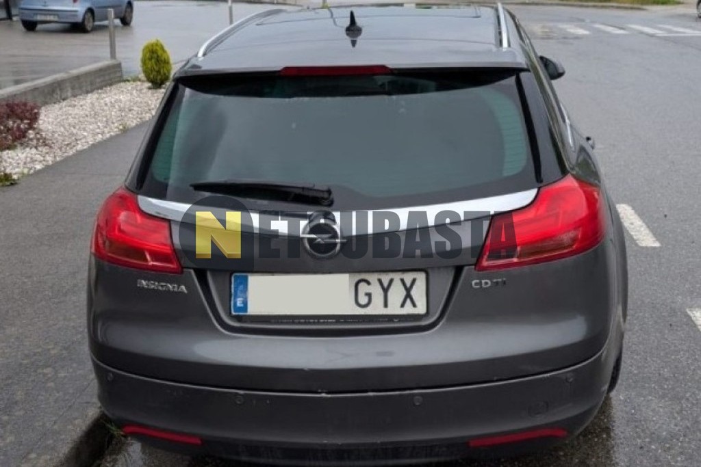 Opel Insignia Sports Tourer 2.0 CDTI 2010