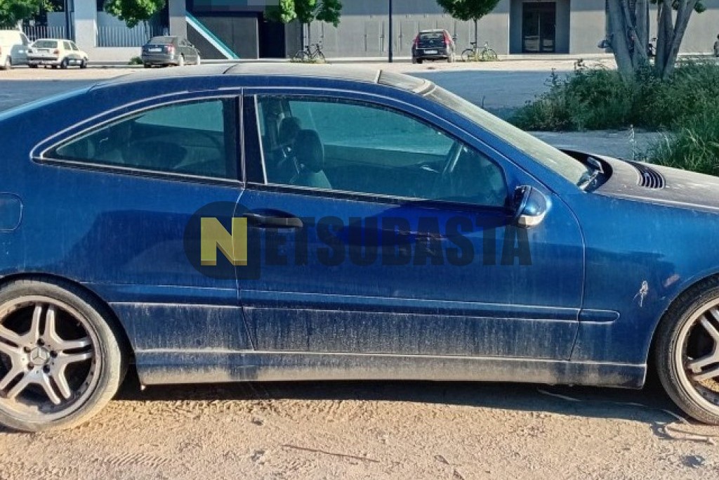 Mercedes-Benz C 200 K Sportcoupé Aut. 2001
