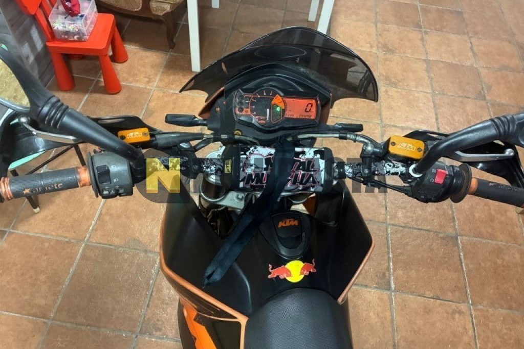 KTM 690 SUPERMOTO 2007