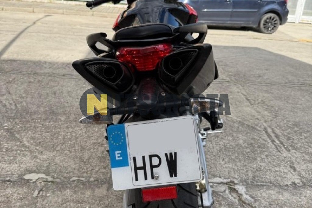 Aprilia Shiver 750 2013