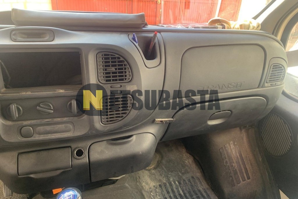 Ford Transit 2.4 TDCI 2000