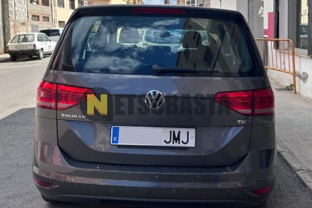Volkswagen Touran 1.6 TDI 2016