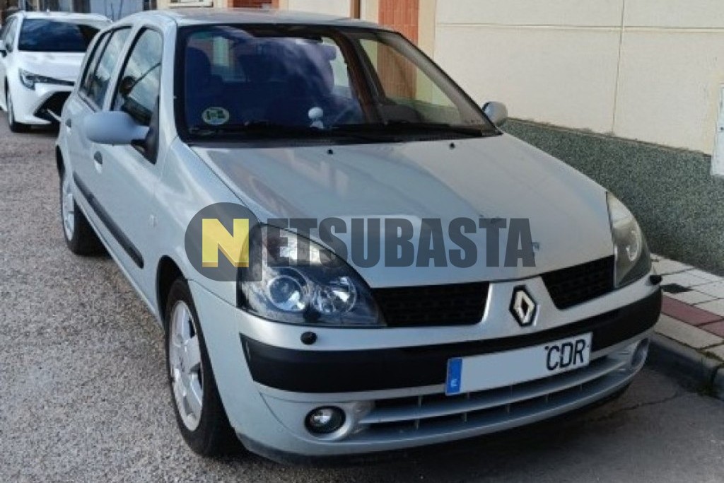 Renault Clio 1.4 16v 2003