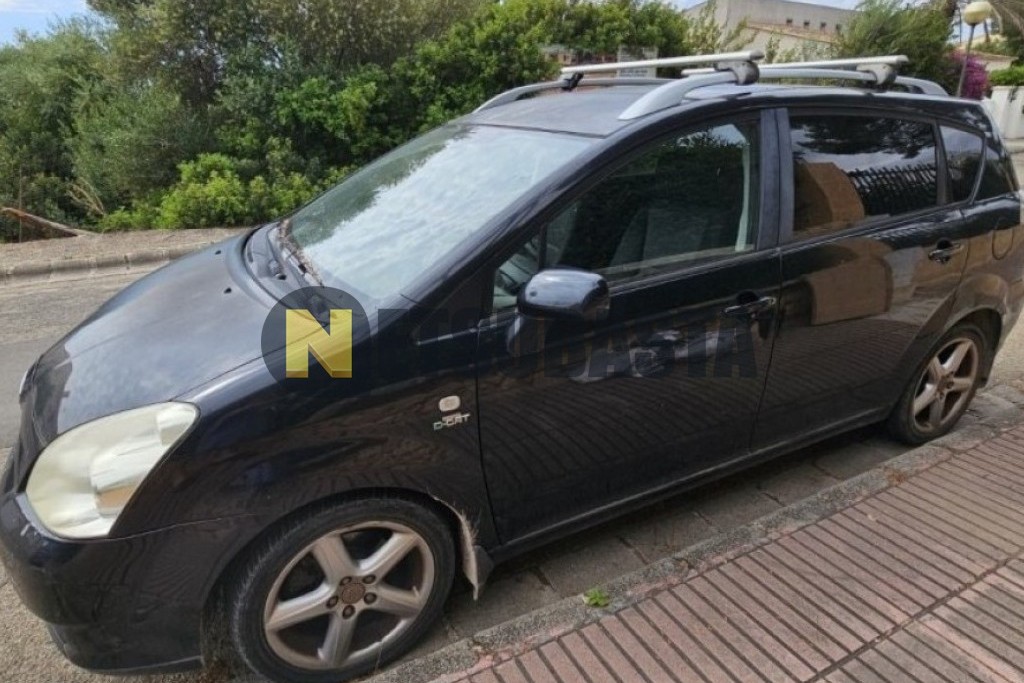 Toyota Corolla Verso 2.2 D4D 2006