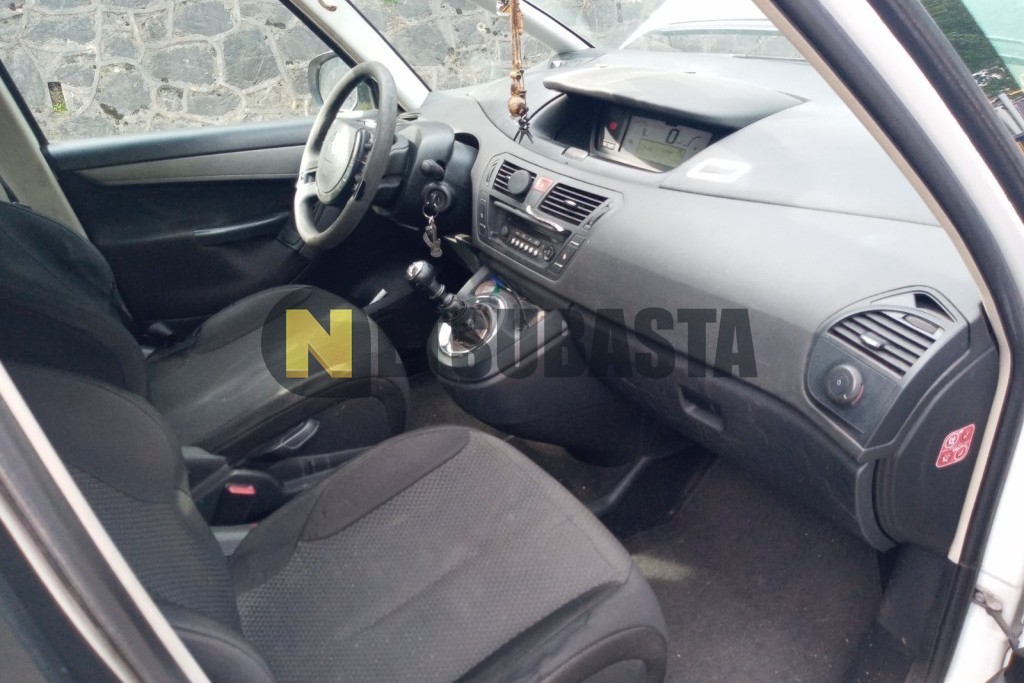 Citroën Grand C4 Picasso 1.6 HDi 2011